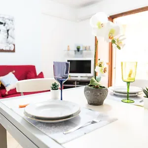 Casa Matilda Villasimius, 7 Posti, 3 Stanze, Doppio Giardino Appartamento
