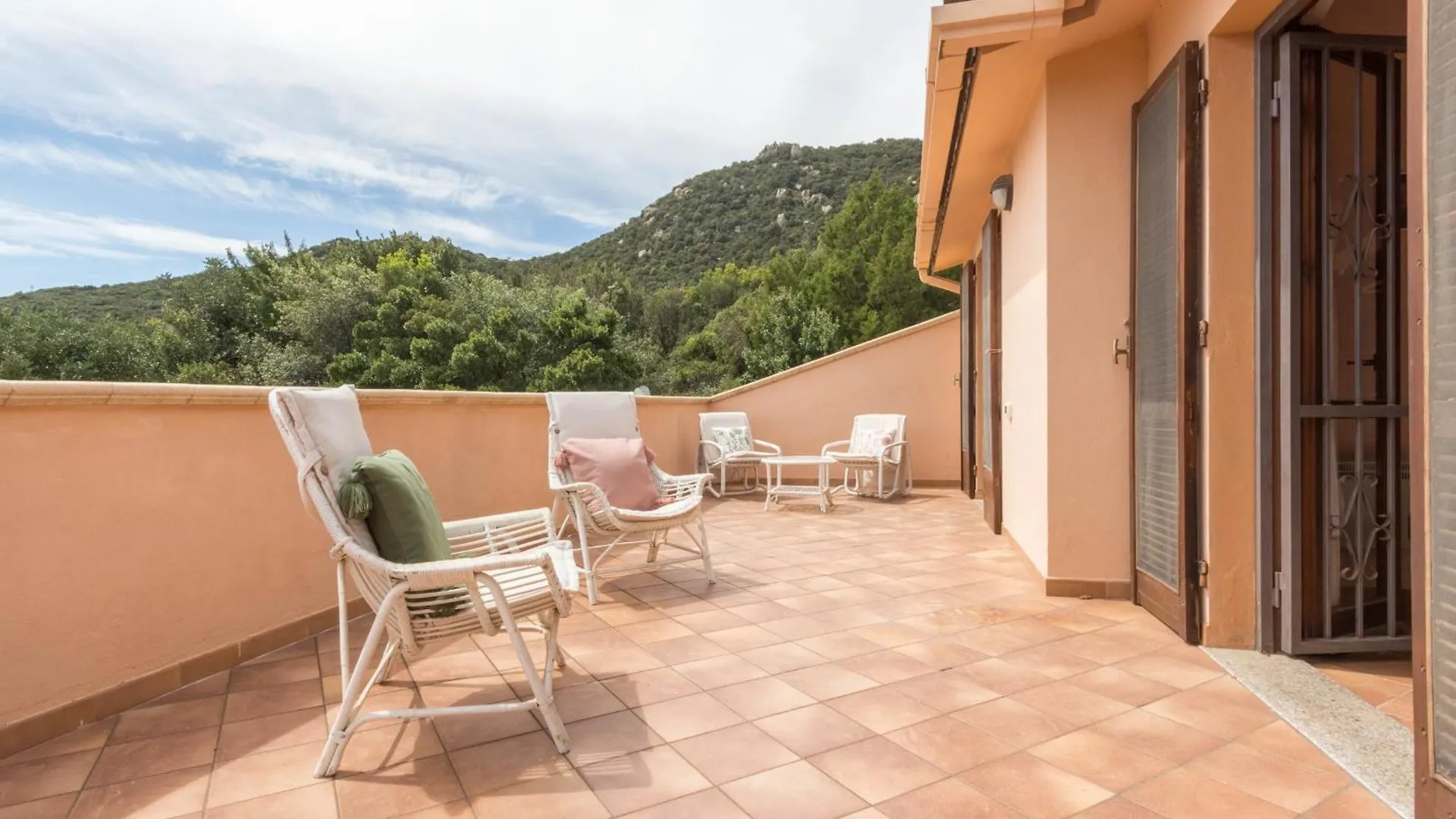 Villa Bellavista Con Piscina Privata, Vista Mare Vicino A Villasimius Italy