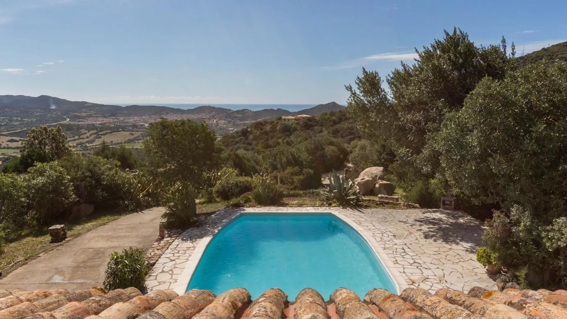Villa Bellavista Con Piscina Privata, Vista Mare Vicino A Villasimius Italy