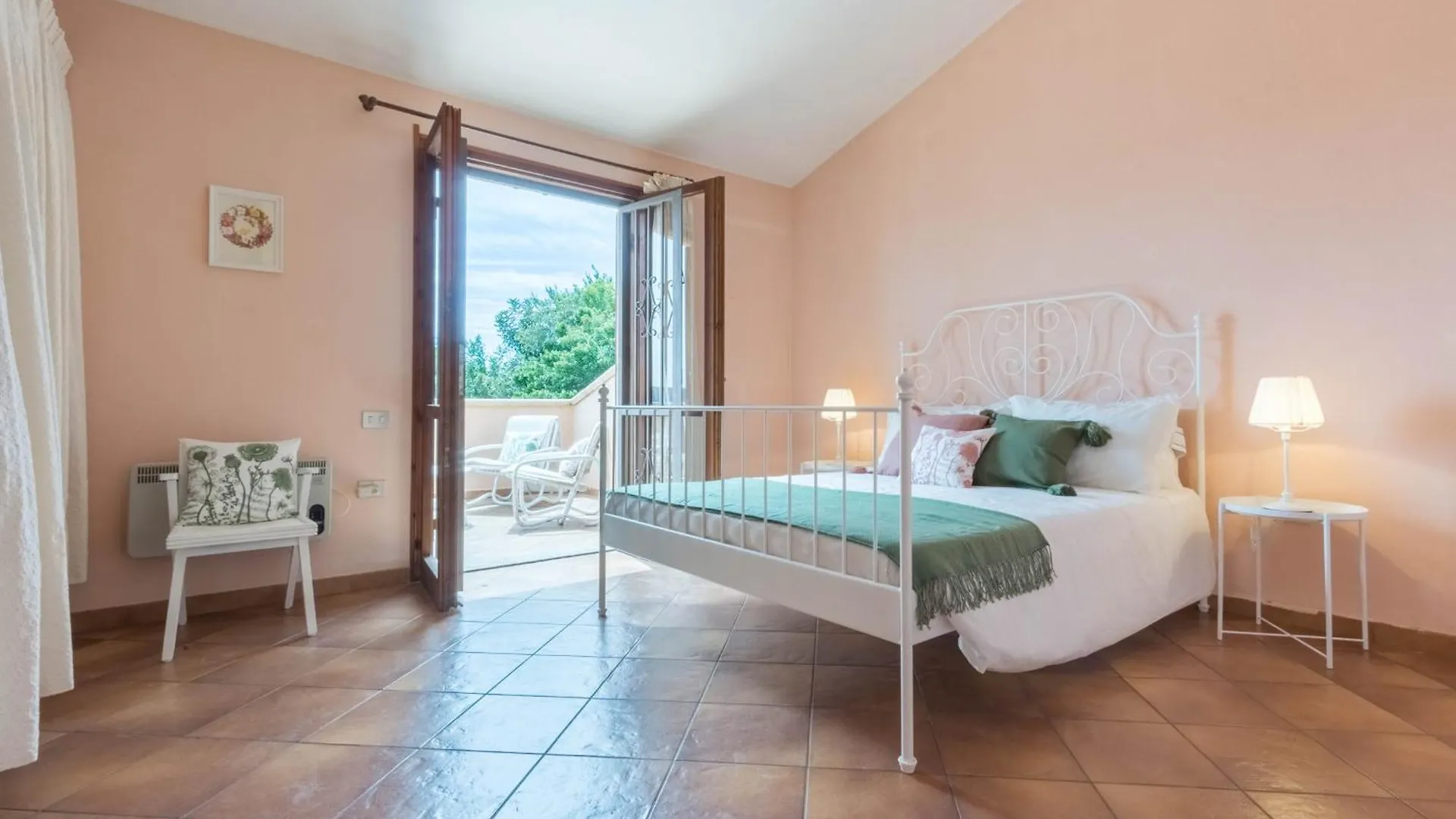 Villa Bellavista Con Piscina Privata, Vista Mare Vicino A Villasimius 0*,
